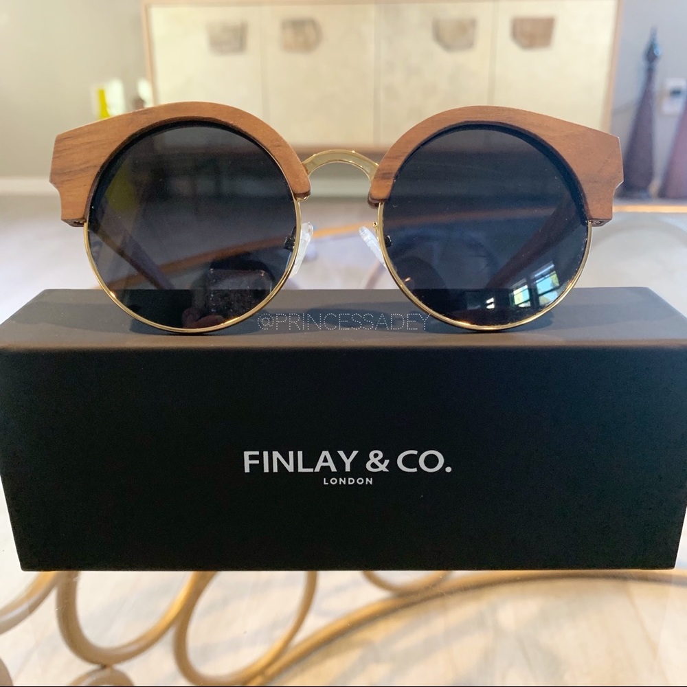 😎Finlay & Co. Thurloe Sunglasses in Walnut